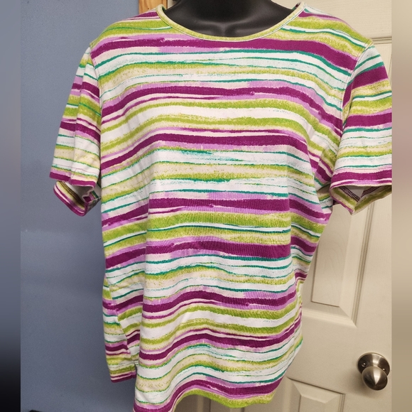 Kim Rogers Women's Short Sleeve Crew Neck Fashion T-Shirt various colors - Picture 8 of 8